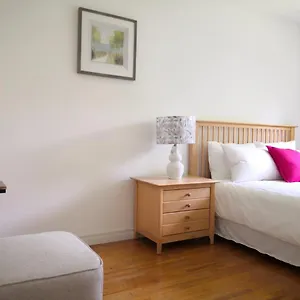 Homestay Spacious And Bright House, Toronto